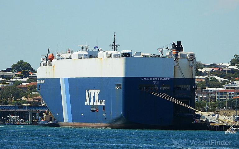 ship photo