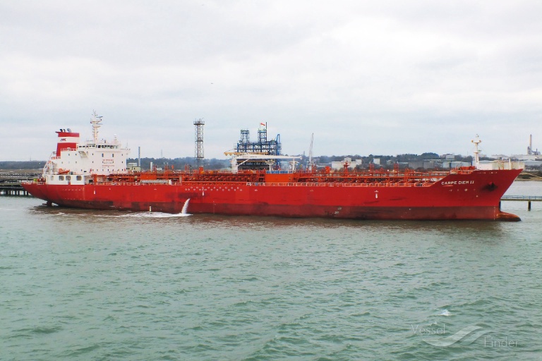 LOUIS P, Chemical/Oil Products Tanker - Details and current position - IMO  9749336 - VesselFinder