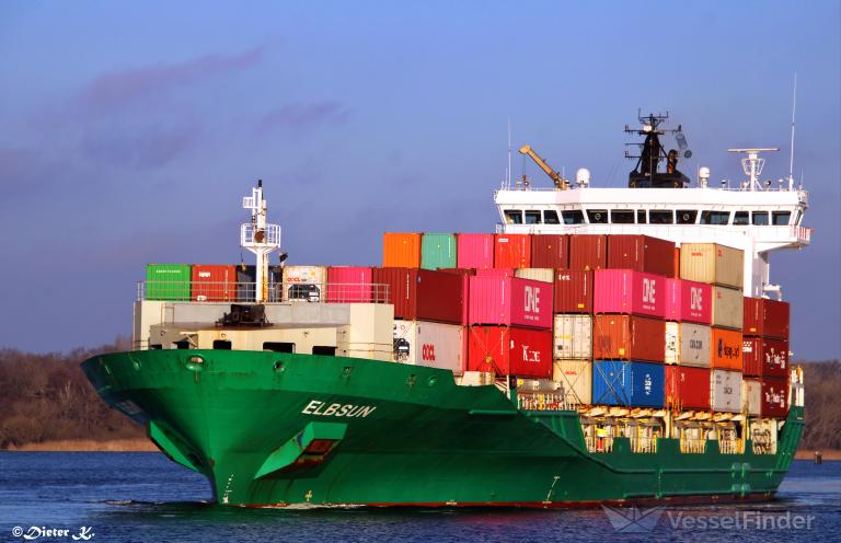 ship photo