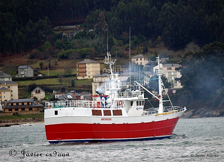 ship photo