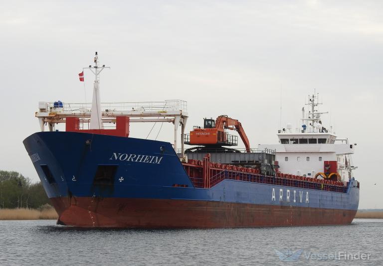 ship photo