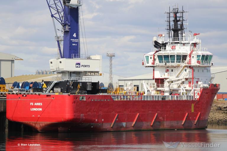 ship photo