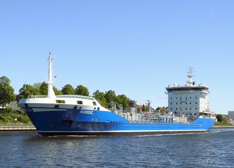 ship photo