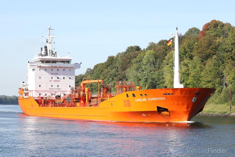 CAROLINE ESSBERGER photo