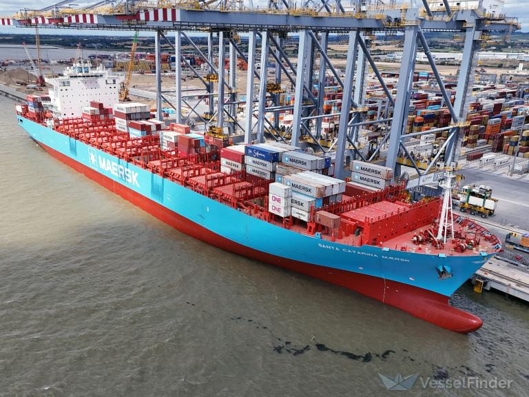 ship photo