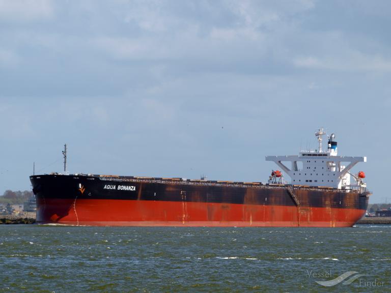 CAPTAIN VENIAMIS photo