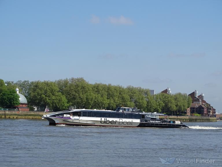 TYPHOON CLIPPER photo