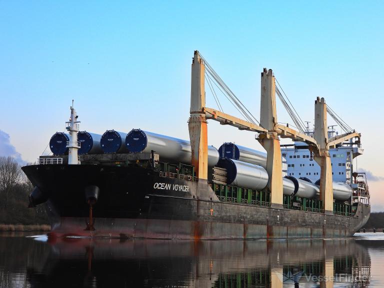 OCEAN VOYAGER photo