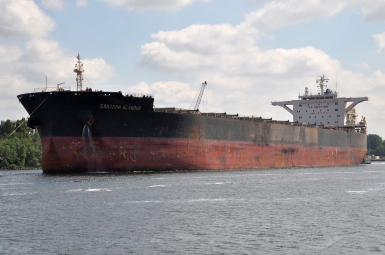 EASTERN GLAMOUR photo