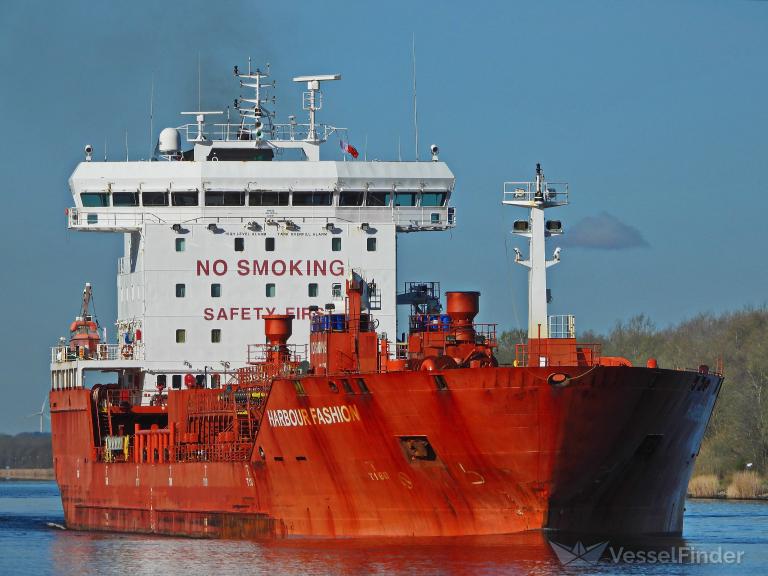 HARBOUR FASHION photo