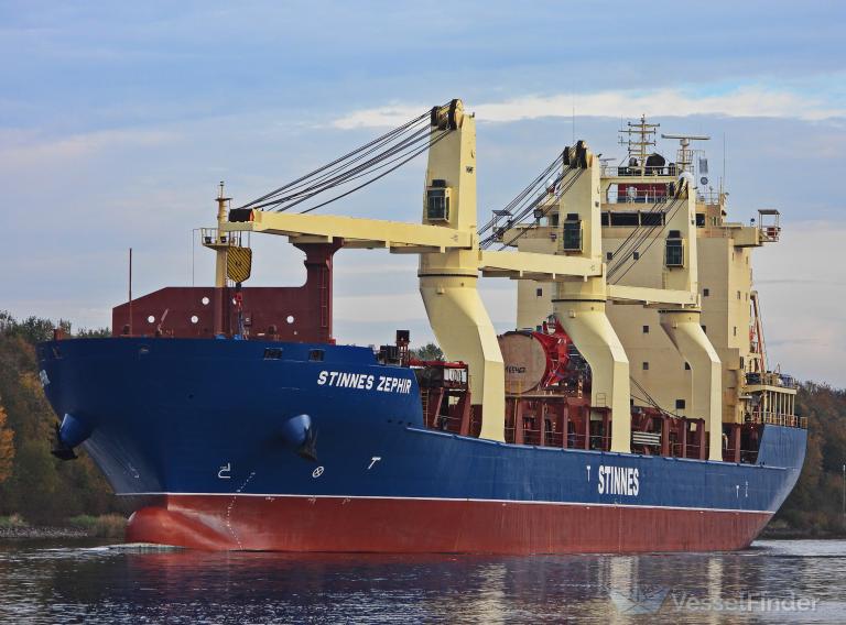 STINNES ZEPHIR photo