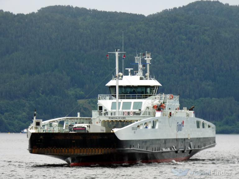 ROMSDALSFJORD photo