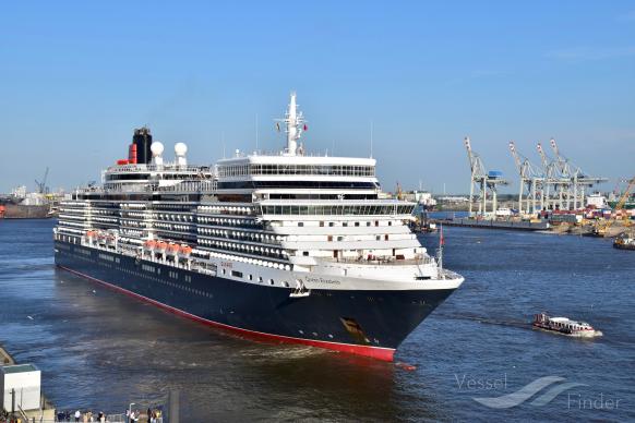 queen elizabeth cruise ship position