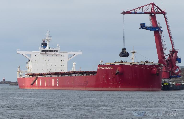 NAVIOS ANTARES photo