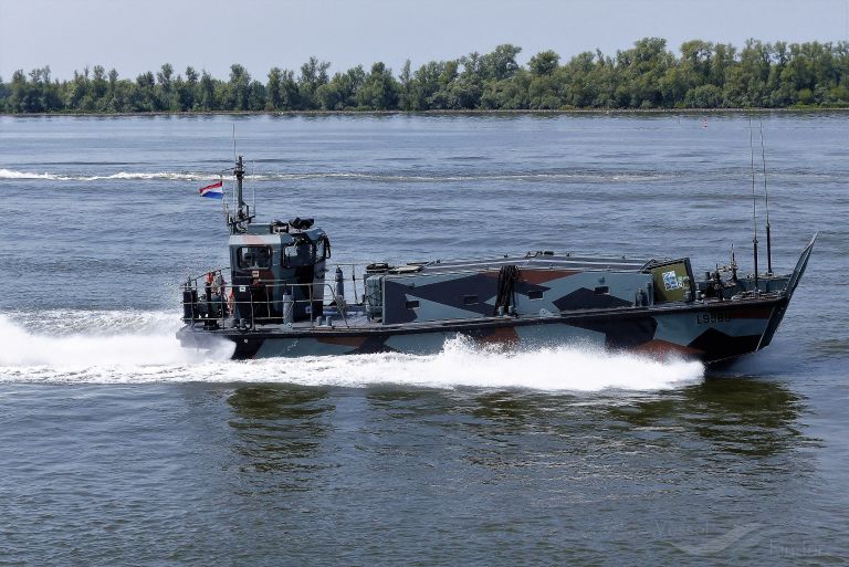 LCVP L-9568 photo