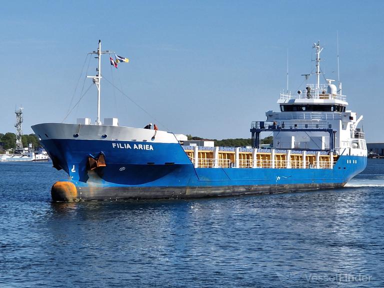 ship photo