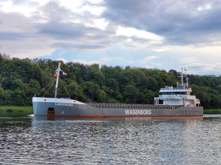 LARIXBORG photo
