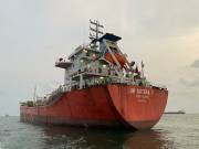LONG PHU 16, Oil Products Tanker - Details and current position