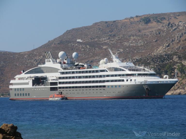 LAUSTRAL, Passenger (Cruise) Ship - Details and current LAUSTRAL, Passenger (Cruise) Ship - Details and current