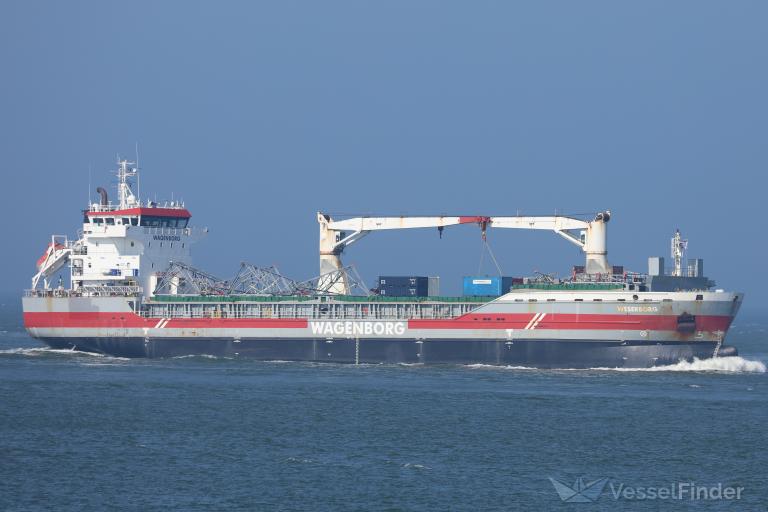 ship photo by Fluppi