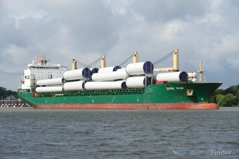 ship photo