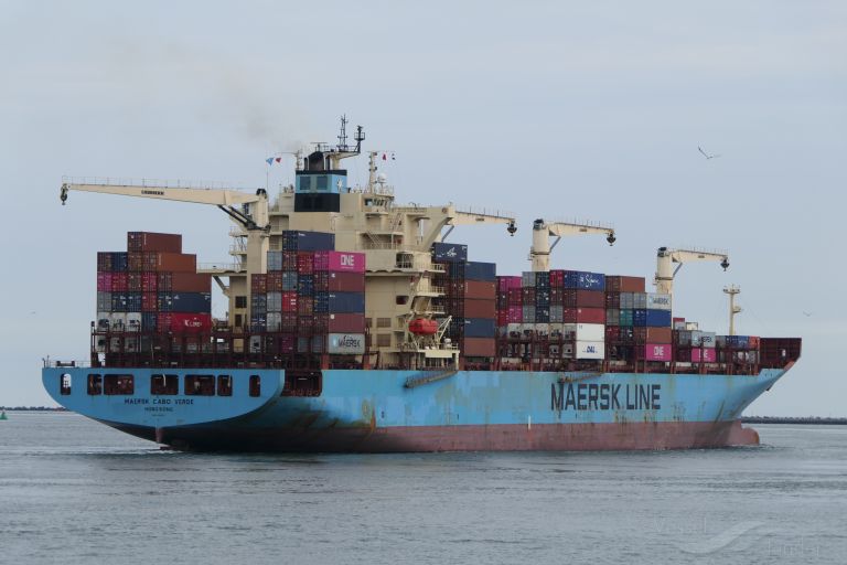 MAERSK CABO VERDE photo