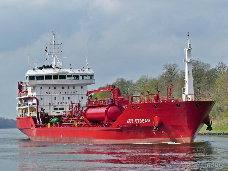 ship photo