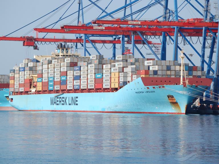 MAERSK LIRQUEN photo