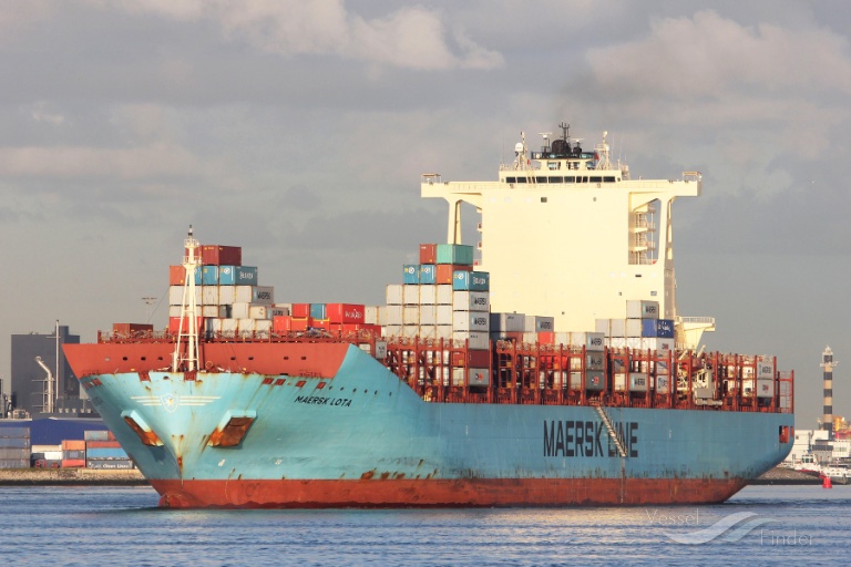 MAERSK LOTA, Container Ship - Details and current position - IMO 9526954 -  VesselFinder