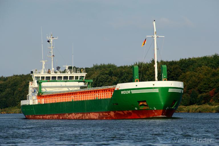 ship photo