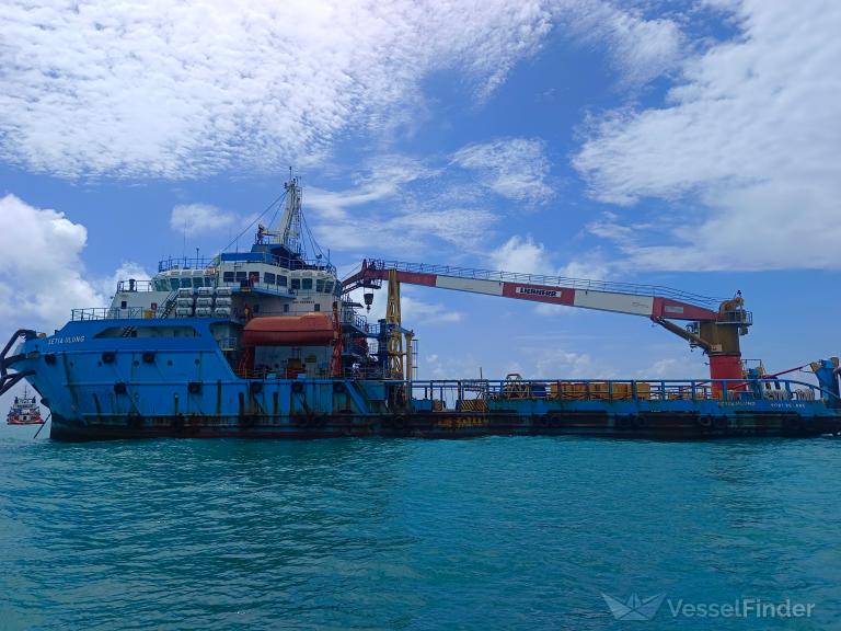 ship photo