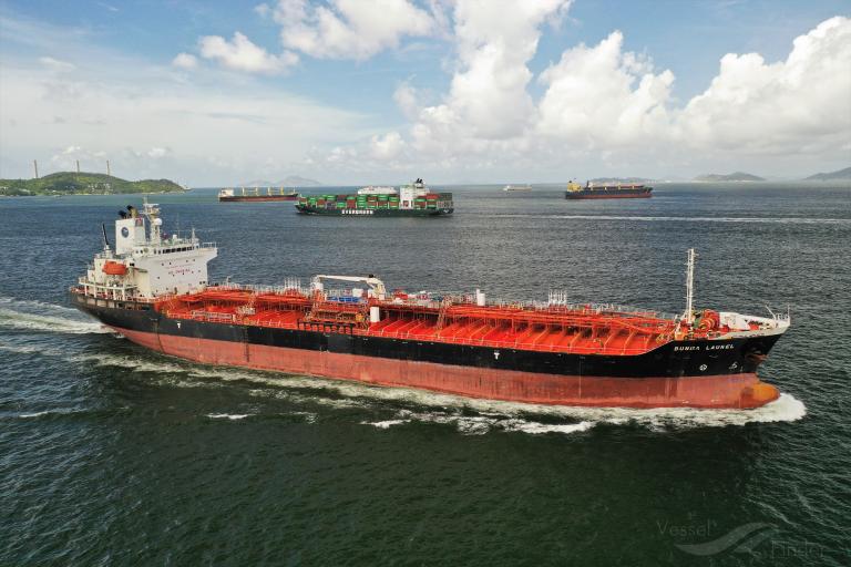BUNGA LAUREL, Chemical/Oil Products Tanker - Details and current