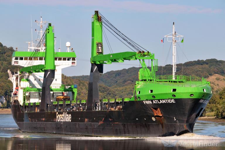 ship photo