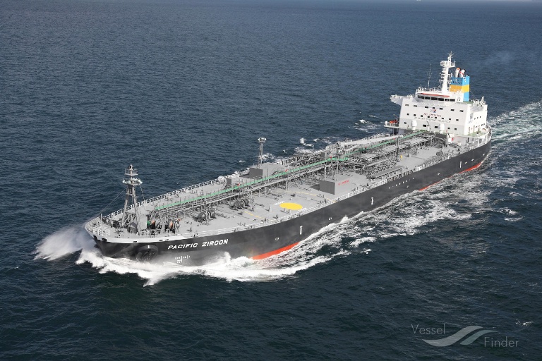 PACIFIC ZIRCON, Oil Products Tanker Details and current position