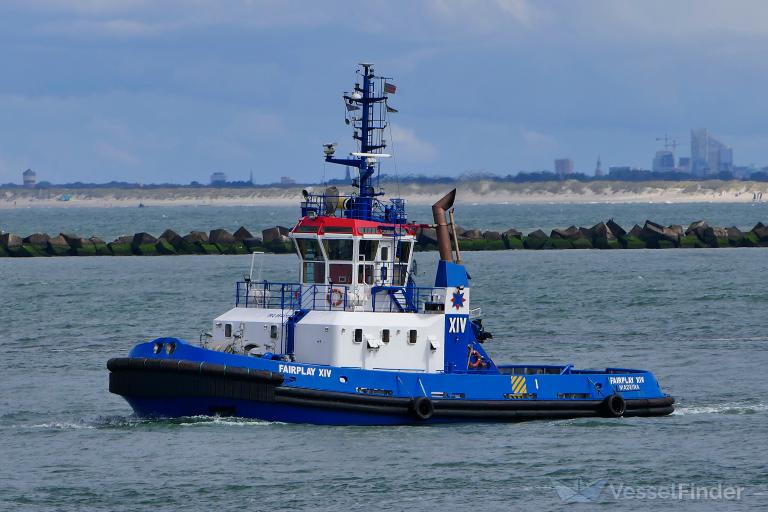 ship photo