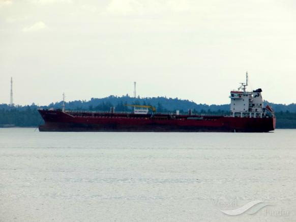 MT QUEEN QADARIAH photo