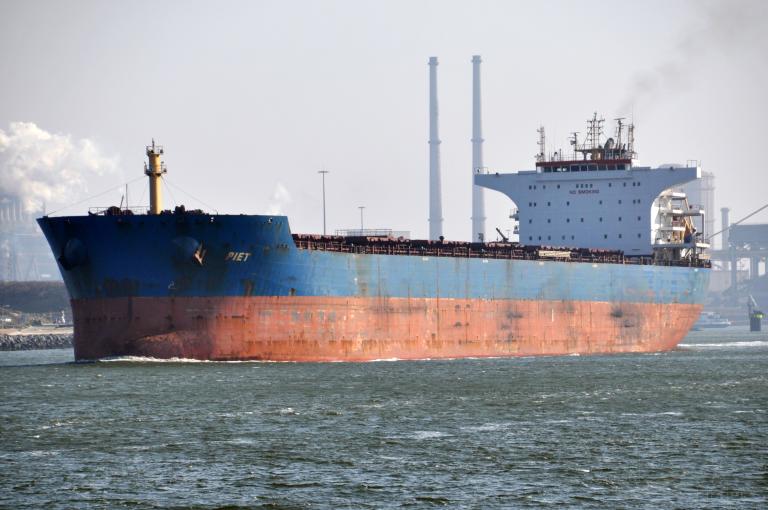 LESTARI MANJUNG photo