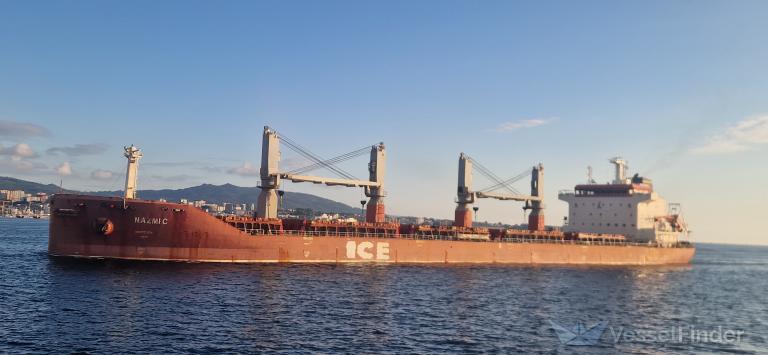 NAZMI C