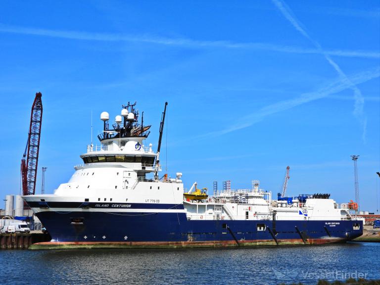 ISLAND CENTURION photo