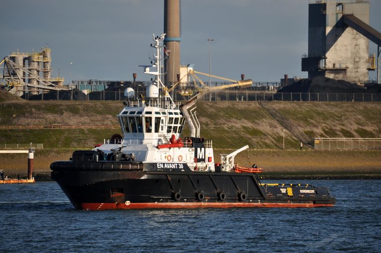 EN AVANT 30, Tug - Details and current position - IMO 9597317 MMSI ...