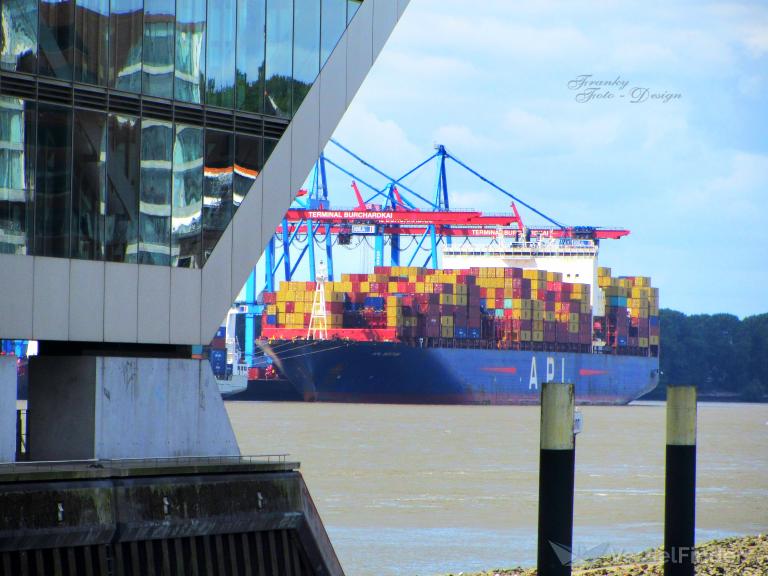 APL BOSTON