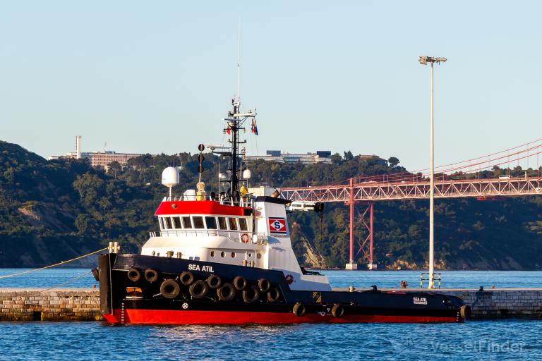 ship photo