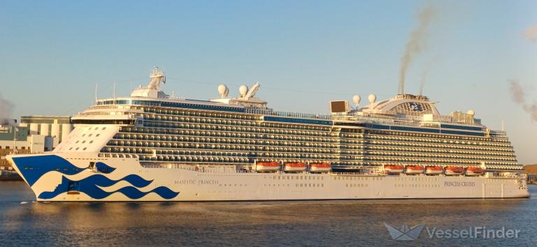 ship photo