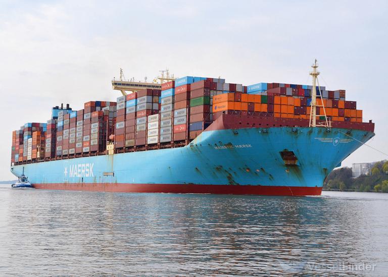 ship photo