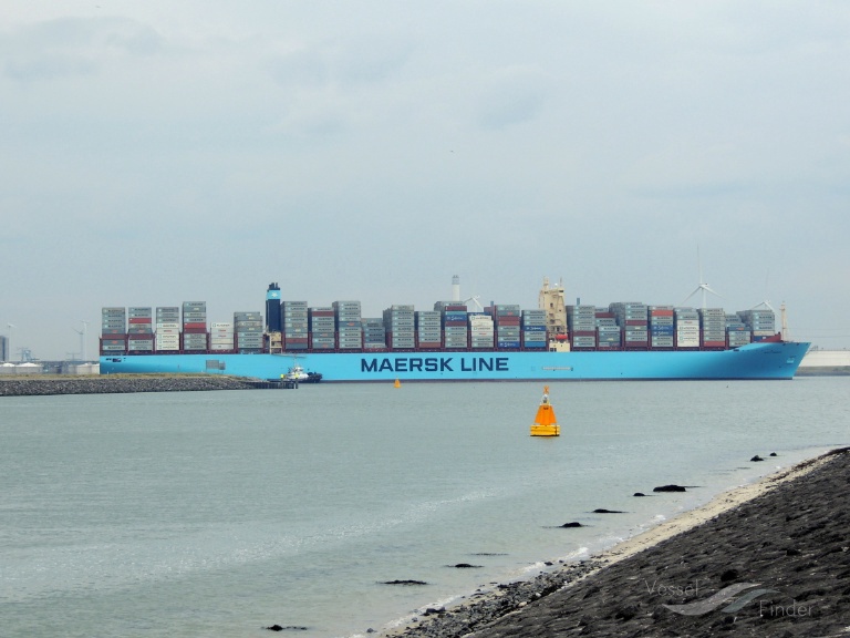 MATZ MAERSK, Container Ship Details and current position IMO