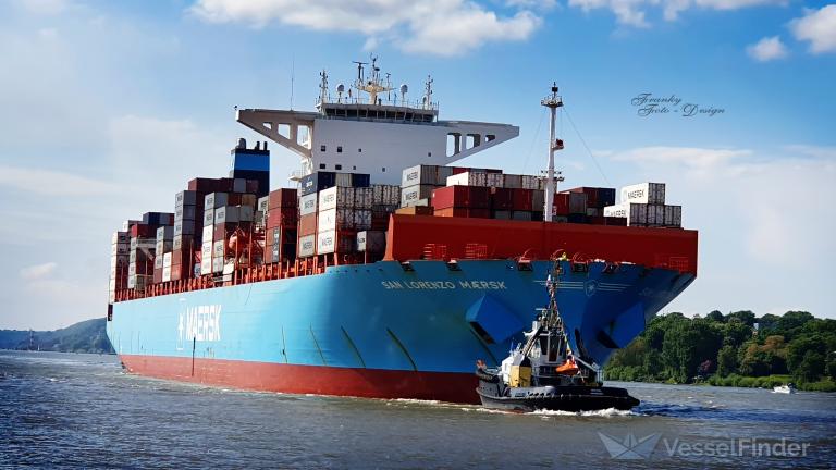 ship photo