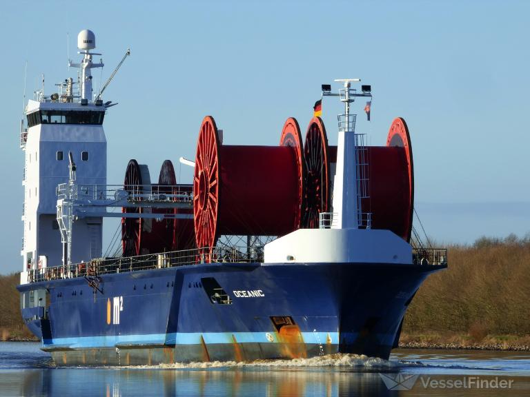 Free Images : sea, coast, ocean, boat, vehicle, harbor, machine, cargo  ship, waterway, ferry, nederland, rotterdam, zuidholland, ships, channel,  vessels, tugboat, watercraft, schiffe, schepen, schip, nl, navires,  vaartuig, beerkanaal, kustwacht