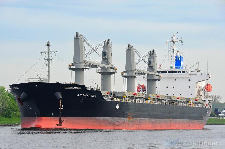 ship photo