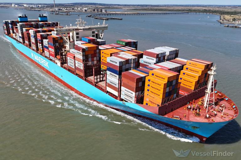 ship photo
