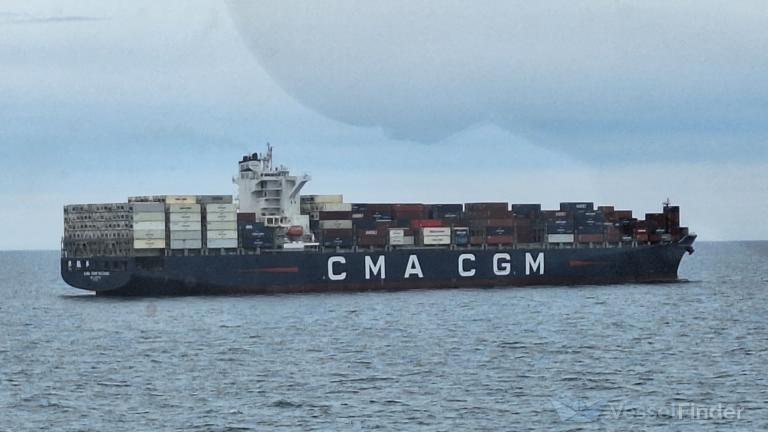 CMA CGM VOLTAIRE photo